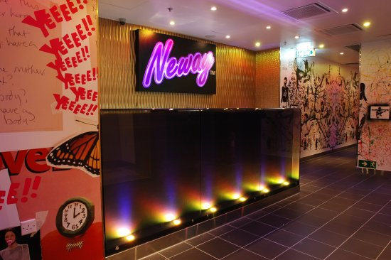 Newway is an entertainment in City Square