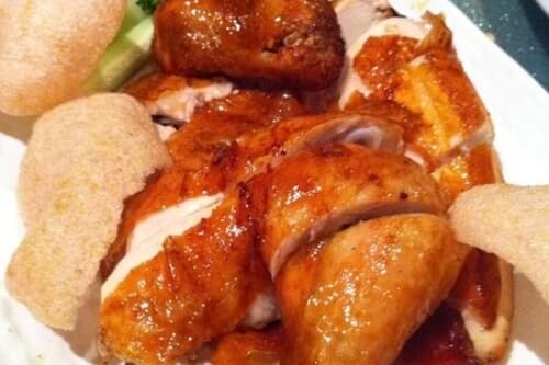Pekin Johor Restaurant offers roast chicken