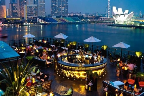 Lantern Bar Singapore Nightlife