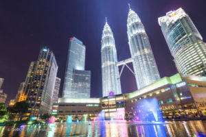 petronas twin tower - singapore to kuala lumpur private taxi